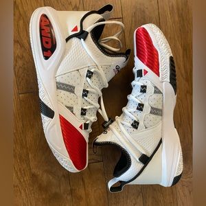 And1 Attack 2.0 basketball sneakers